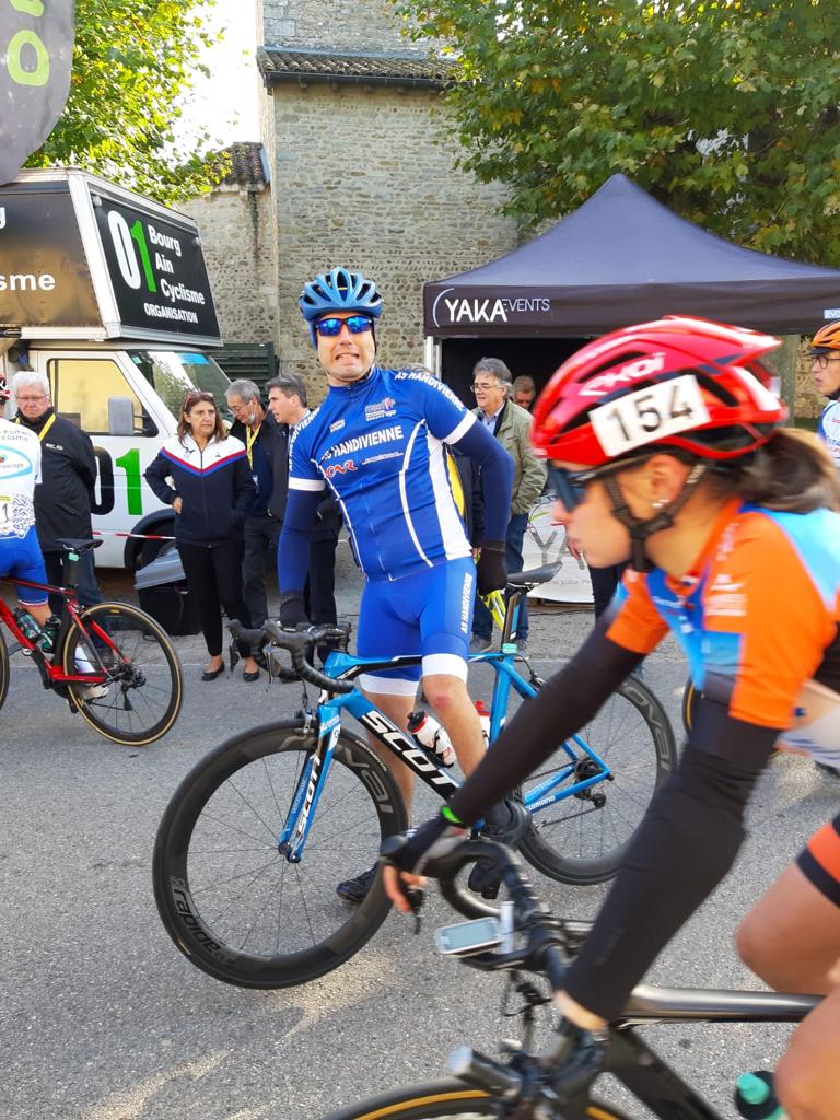 Cédric sur son vélo le jour des championnats